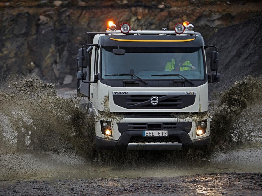  Volvo FMX 6x4 2010 года  (фото 1 из 21)